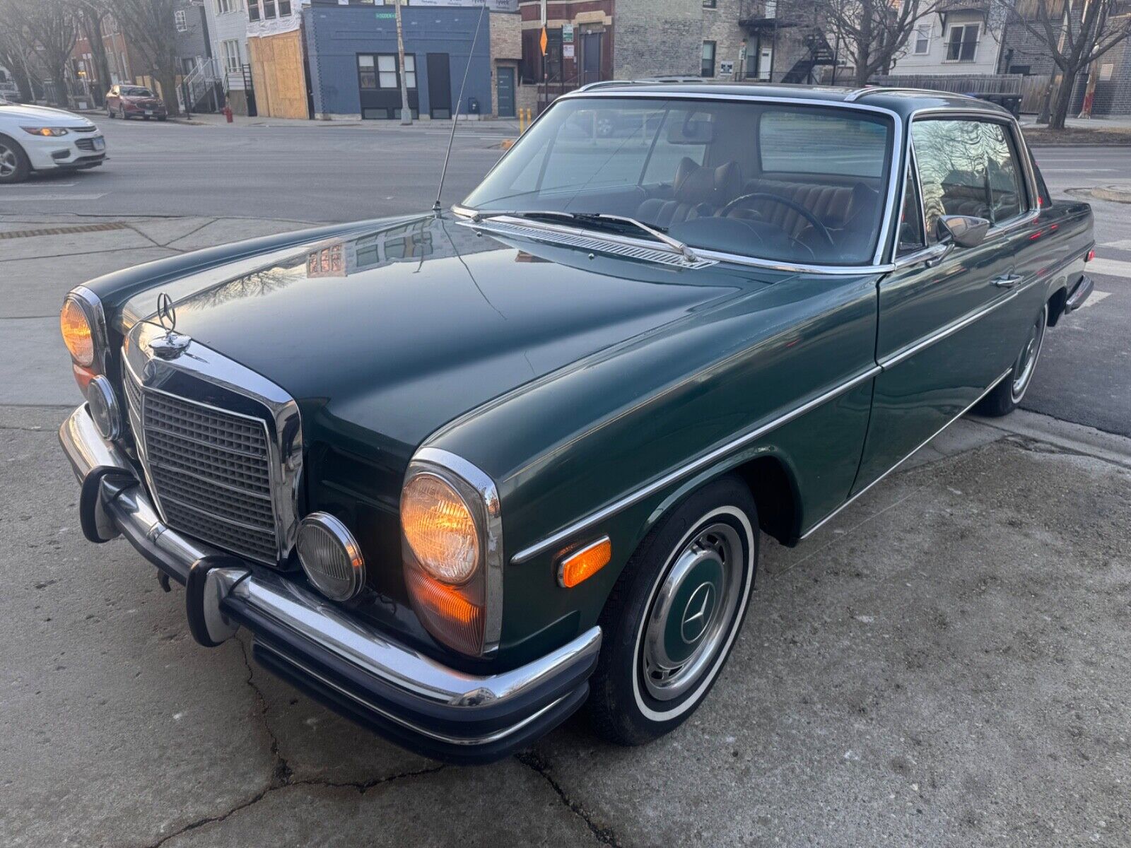 Mercedes-Benz-Other-1972-Coupe-12