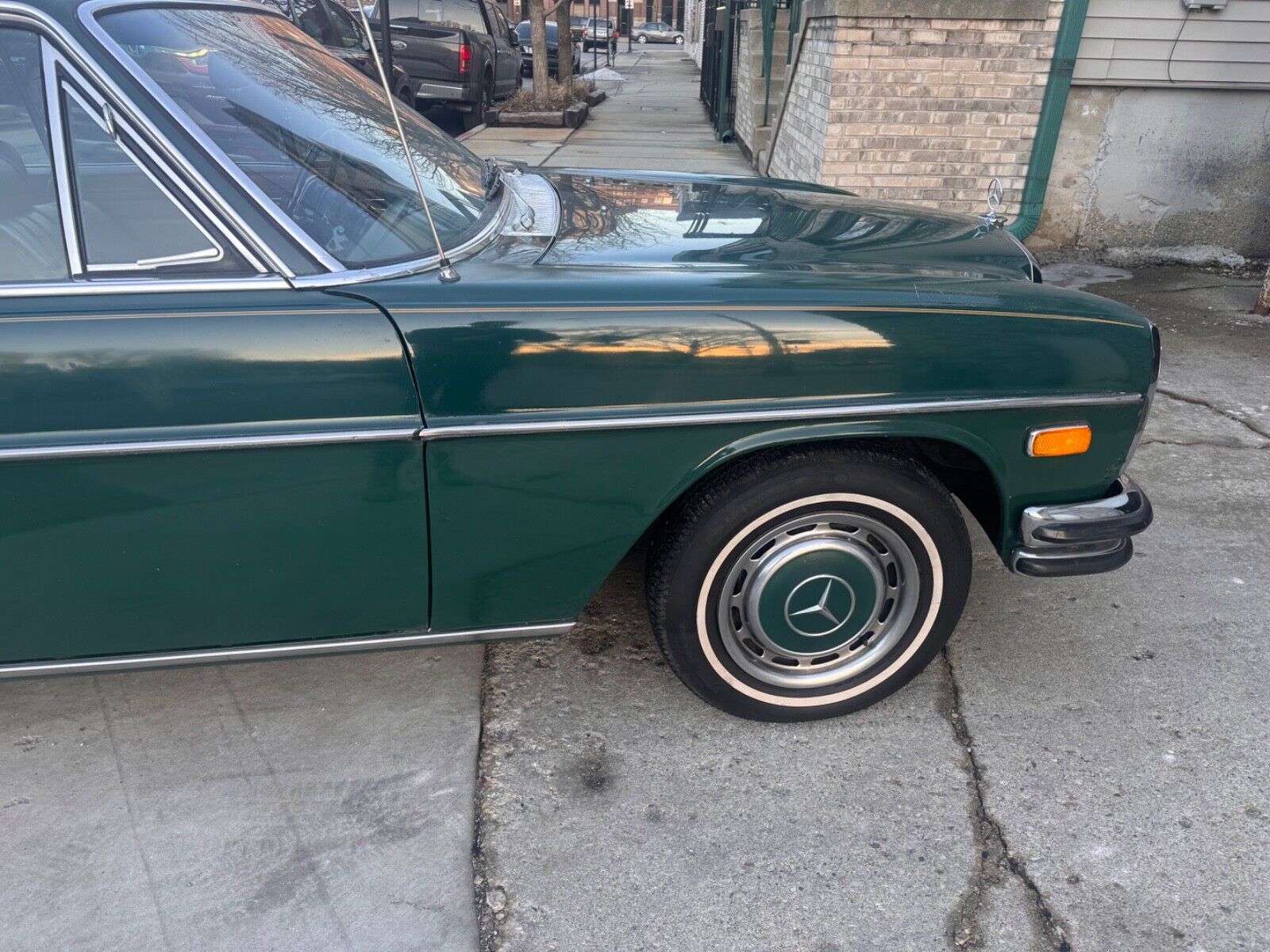Mercedes-Benz-Other-1972-Coupe-8