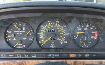 Mercedes-Benz-Other-1991-Sedan-11