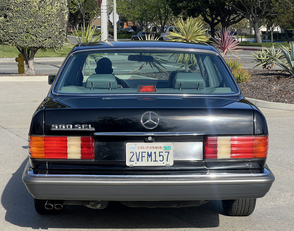 Mercedes-Benz-Other-1991-Sedan-21
