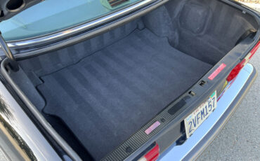 Mercedes-Benz-Other-1991-Sedan-22