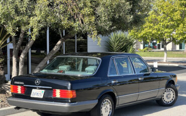 Mercedes-Benz-Other-1991-Sedan-29