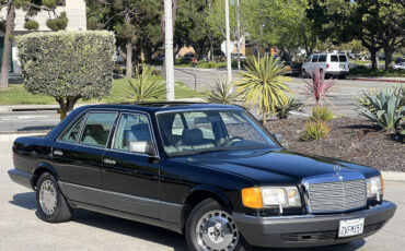 Mercedes-Benz-Other-1991-Sedan-7