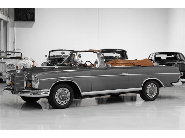 Mercedes-Benz S-Class 1967 Cabriolet