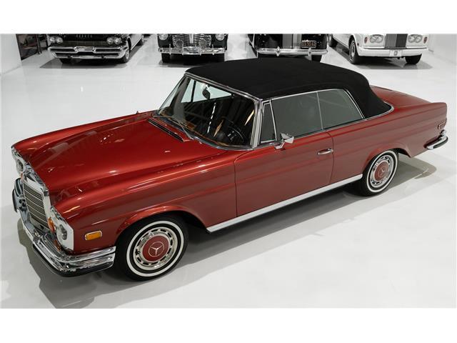 Mercedes-Benz-S-Class-1971-Cabriolet-10