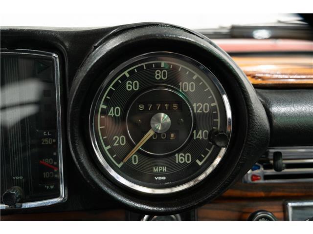 Mercedes-Benz-S-Class-1971-Cabriolet-18