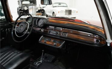 Mercedes-Benz-S-Class-1971-Cabriolet-20