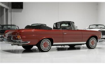 Mercedes-Benz-S-Class-1971-Cabriolet-5