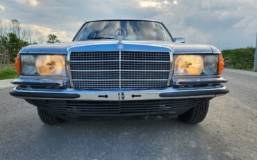 Mercedes-Benz-S-Class-1977-Sedan-2