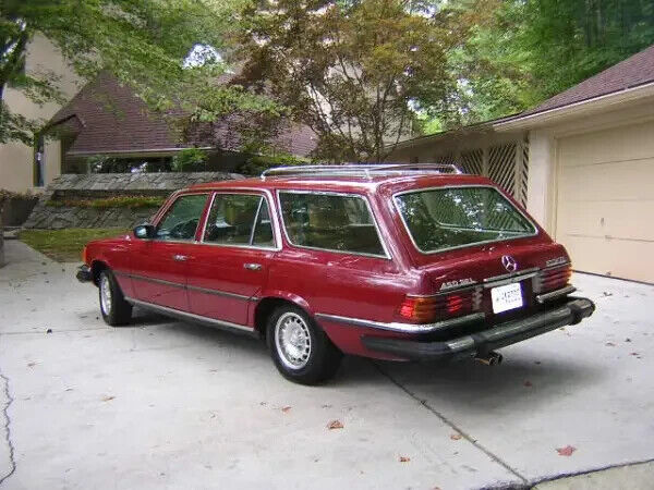 Mercedes-Benz-S-Class-1978-Wagon-12