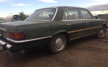 Mercedes-Benz-S-Class-1978-Wagon-36