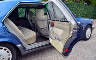 Mercedes-Benz-S-Class-1985-Sedan-18