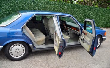 Mercedes-Benz-S-Class-1985-Sedan-20
