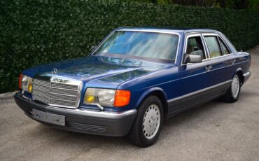 Mercedes-Benz-S-Class-1985-Sedan