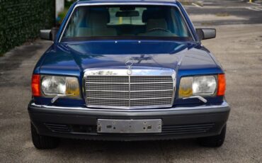 Mercedes-Benz-S-Class-1985-Sedan-39