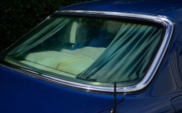 Mercedes-Benz-S-Class-1985-Sedan-6
