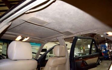 Mercedes-Benz-S-Class-1993-Sedan-16