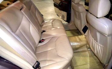 Mercedes-Benz-S-Class-1993-Sedan-17