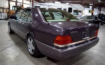 Mercedes-Benz-S-Class-1993-Sedan-2