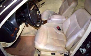 Mercedes-Benz-S-Class-1993-Sedan-22