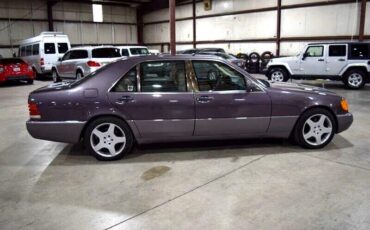 Mercedes-Benz-S-Class-1993-Sedan-6