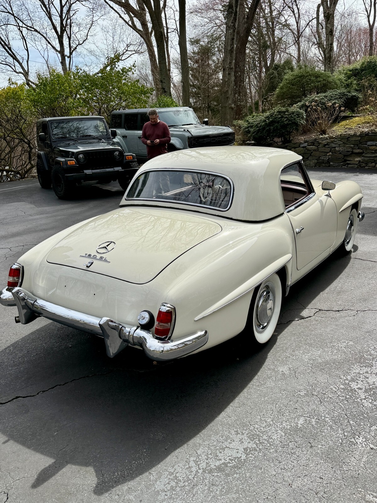 Mercedes-Benz-SL-Class-1958-Convertible-11