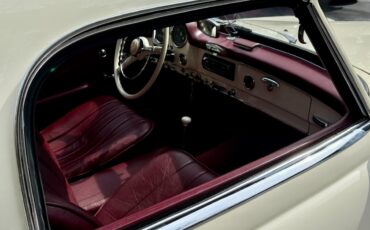 Mercedes-Benz-SL-Class-1958-Convertible-12