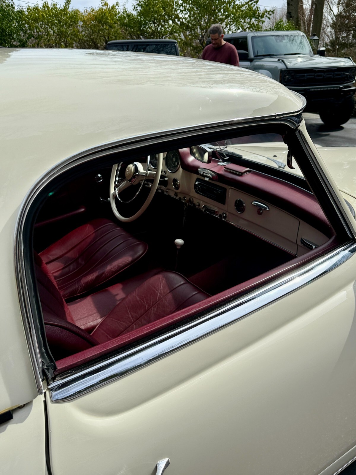 Mercedes-Benz-SL-Class-1958-Convertible-12