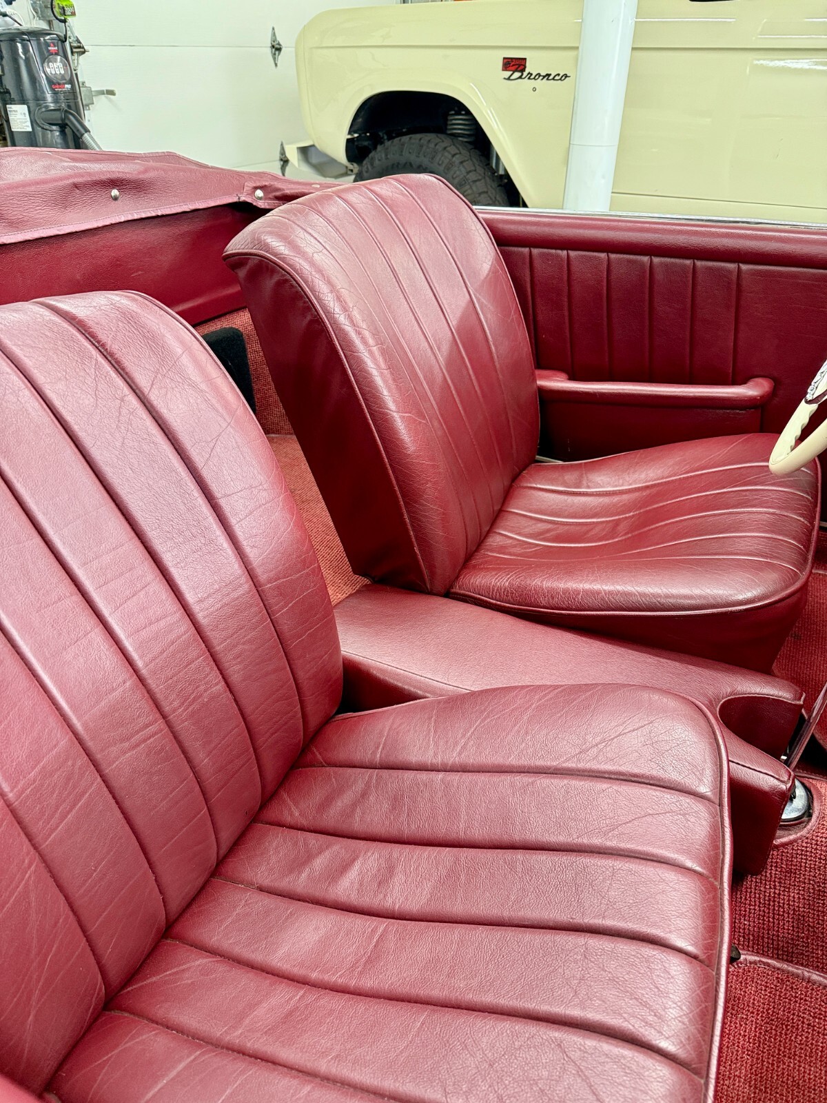 Mercedes-Benz-SL-Class-1958-Convertible-6