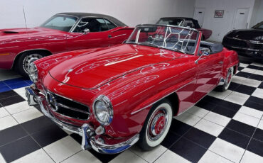 Mercedes-Benz-SL-Class-1961-11