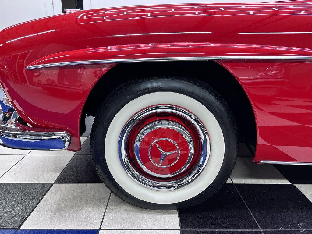 Mercedes-Benz-SL-Class-1961-14