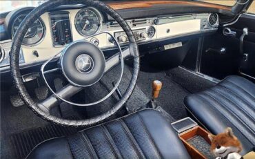 Mercedes-Benz-SL-Class-1965-Convertible-12