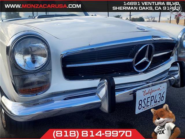 Mercedes-Benz-SL-Class-1965-Convertible-18