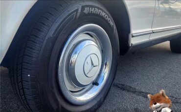 Mercedes-Benz-SL-Class-1965-Convertible-19