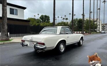 Mercedes-Benz-SL-Class-1965-Convertible-33