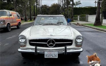 Mercedes-Benz-SL-Class-1965-Convertible-39