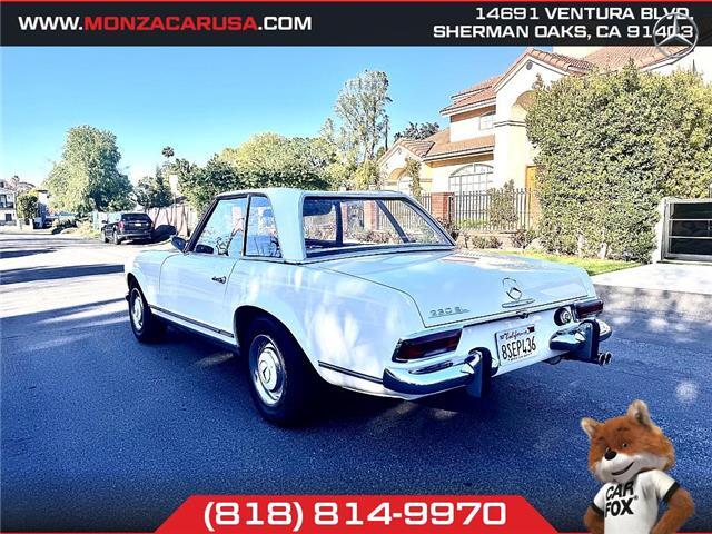 Mercedes-Benz-SL-Class-1965-Convertible-4