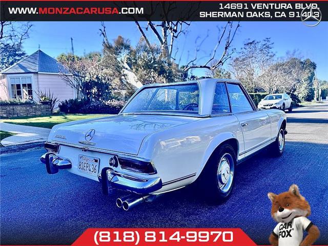 Mercedes-Benz-SL-Class-1965-Convertible-6