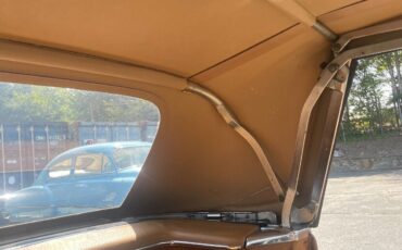 Mercedes-Benz-SL-Class-1966-Convertible-10