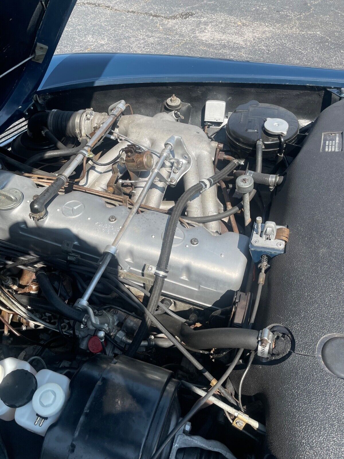 Mercedes-Benz-SL-Class-1966-Convertible-15
