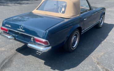 Mercedes-Benz-SL-Class-1966-Convertible-4