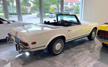 Mercedes-Benz-SL-Class-1968-2