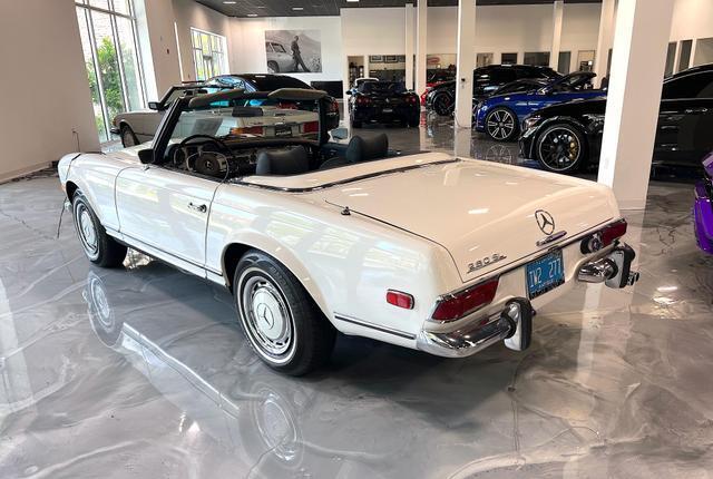 Mercedes-Benz-SL-Class-1968-7