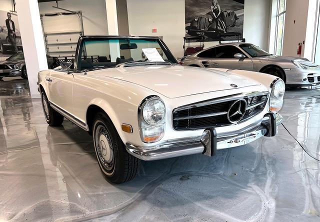 Mercedes-Benz SL-Class 1968 --
