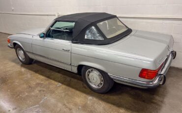 Mercedes-Benz-SL-Class-1972-Convertible-11