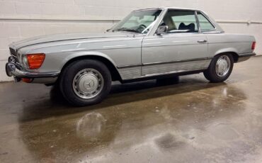 Mercedes-Benz-SL-Class-1972-Convertible-13
