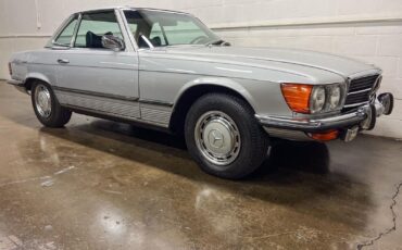 Mercedes-Benz-SL-Class-1972-Convertible-31