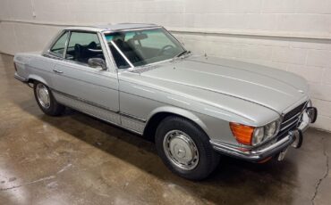 Mercedes-Benz-SL-Class-1972-Convertible-34