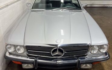 Mercedes-Benz-SL-Class-1972-Convertible-37