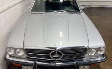 Mercedes-Benz-SL-Class-1972-Convertible-39
